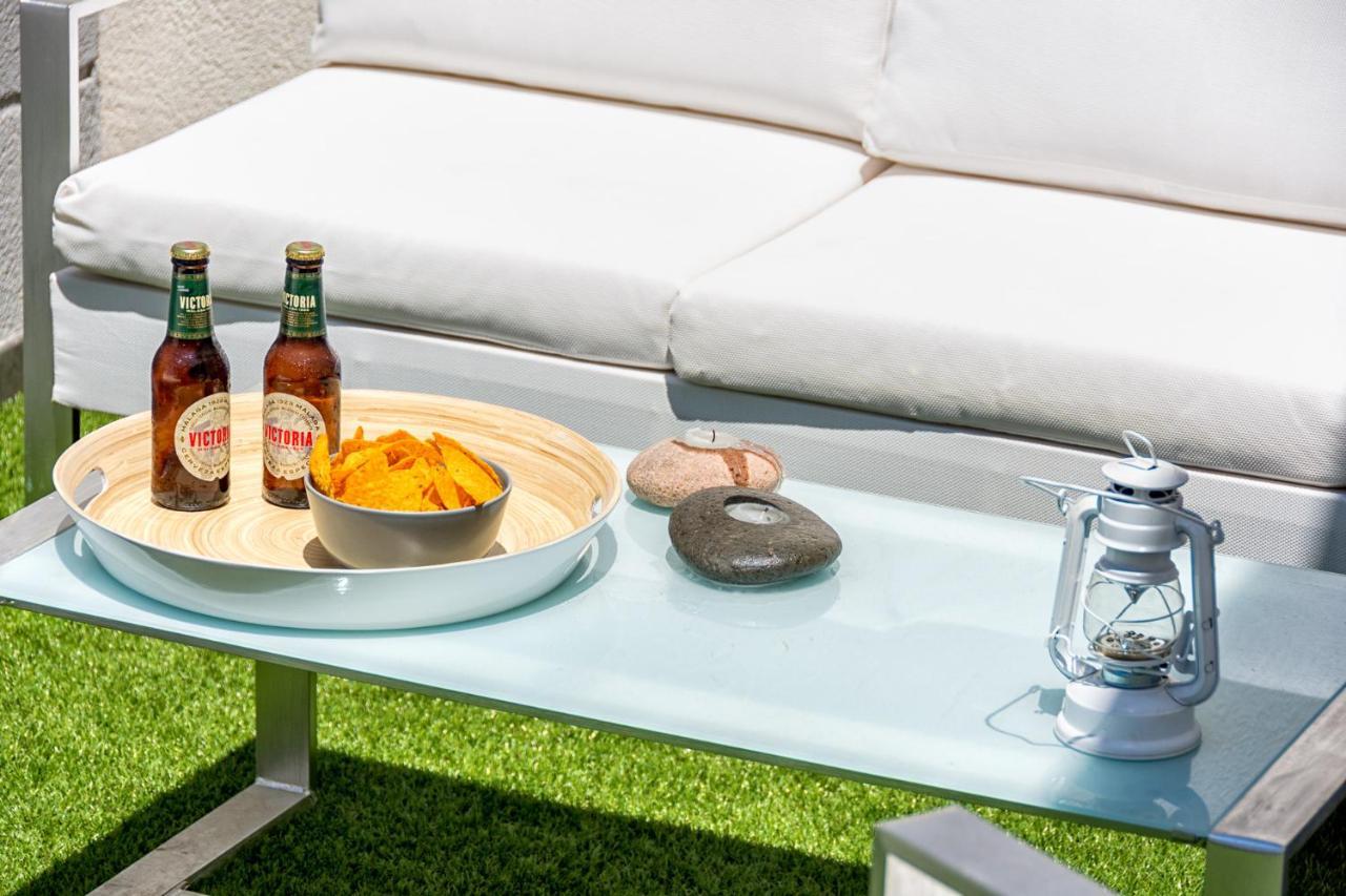 Апартаменты Atico Con Terraza Ac 1Hab En El Centro Y Piscina Comunitaria Малага Экстерьер фото