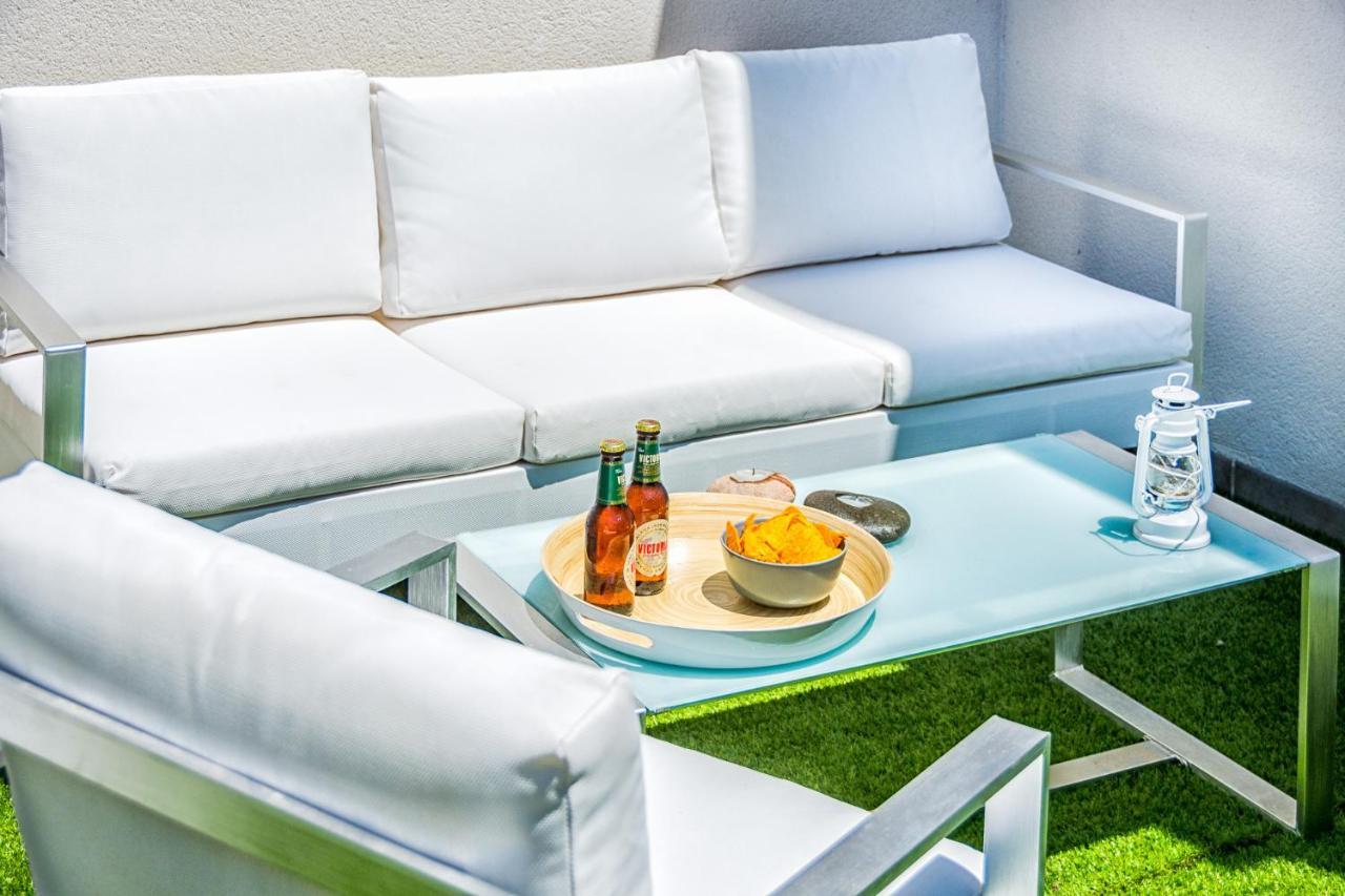 Апартаменты Atico Con Terraza Ac 1Hab En El Centro Y Piscina Comunitaria Малага Экстерьер фото