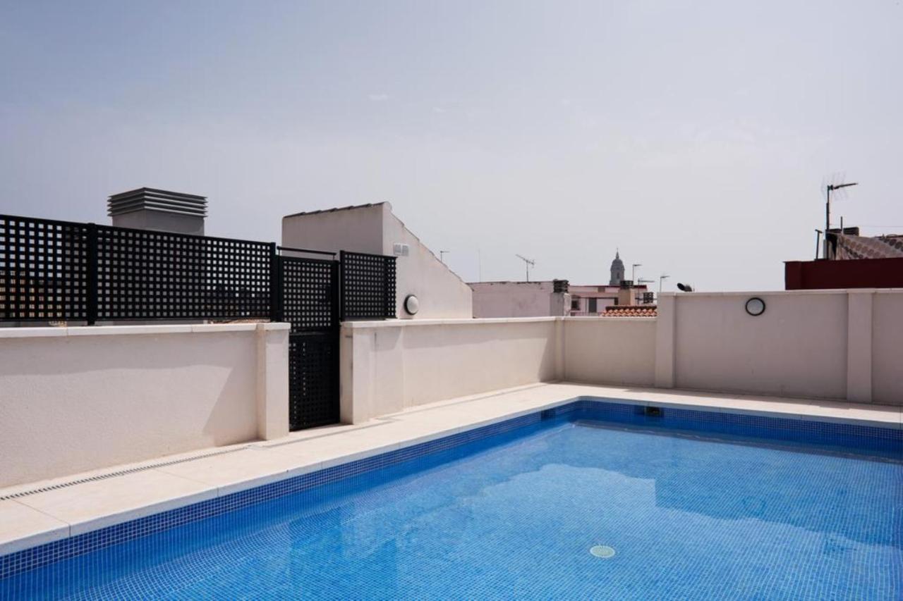 Апартаменты Atico Con Terraza Ac 1Hab En El Centro Y Piscina Comunitaria Малага Экстерьер фото